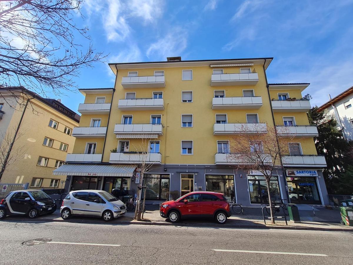 Apartment Palermo - Very Cosy, Calm And Close To The City Centre Bolzano Eksteriør bilde